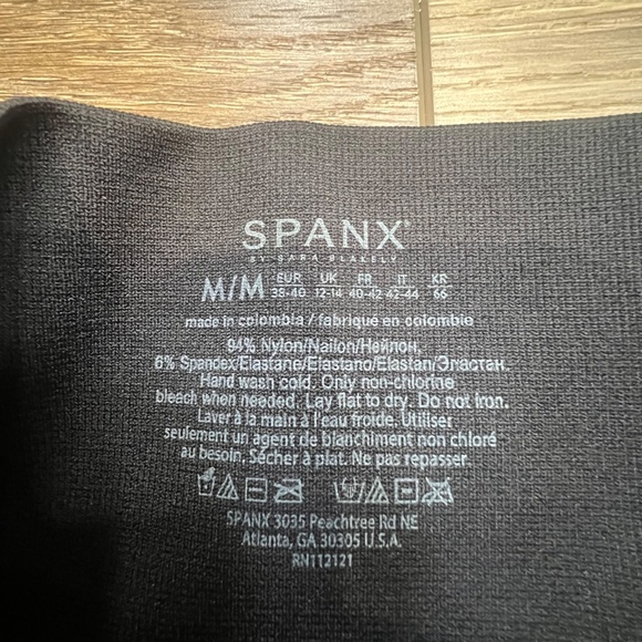 Spanx Look at Me Now Seamless Leggings, Black, Sz M, Double Layer Waistband - Picture 9 of 9